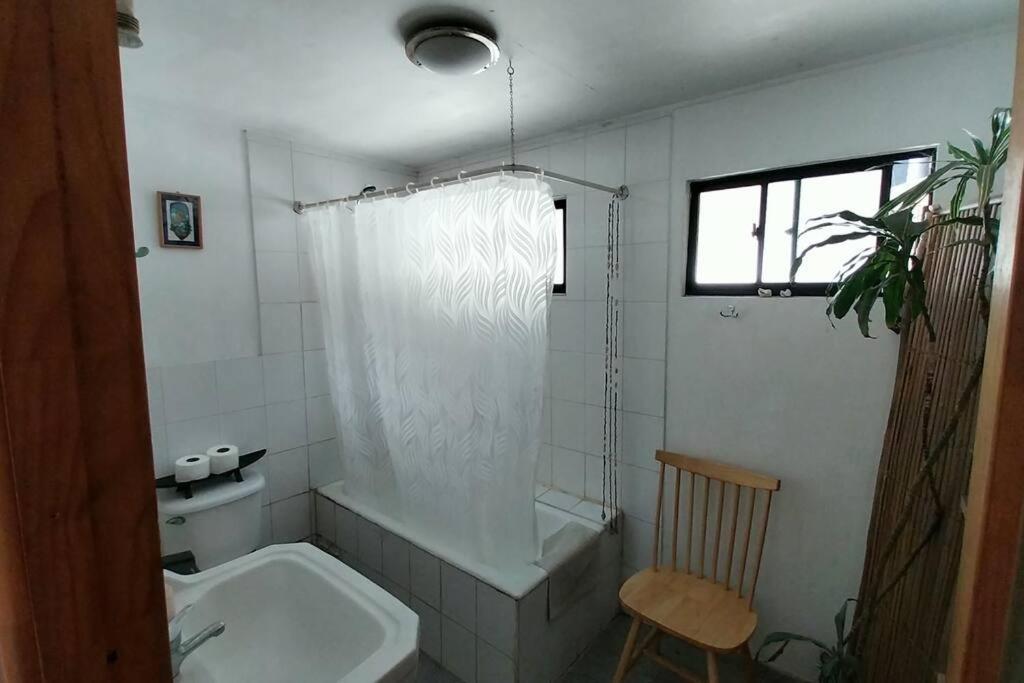 Casa Soleada Cuatro Personas, Con Patio, Hamaca Y Parrilla Concón